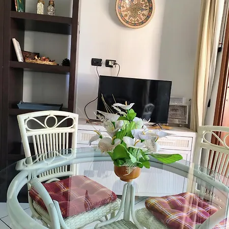 Orange Sunset, Seaview & Front 阿尔盖罗